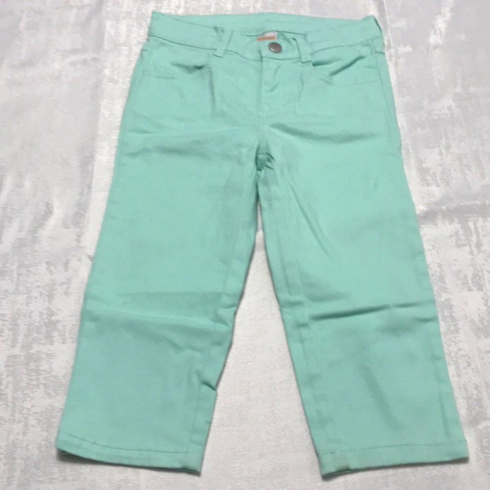 Girls Capri brand new